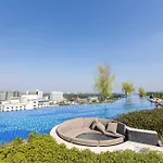 Luxury Skyriver Pool Fabulous Room Full Amnities