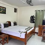 Saithong House