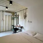 Day Off House Chiang Mai Near Walking Street