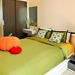 Cm Design Space Nimman Fashion Flat