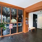 Salee Boutique Hotel