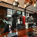 Gordnuea Boutique House