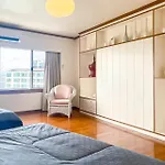 Luxe Apartment In Nimman- Cable Tv & Fibre Internet