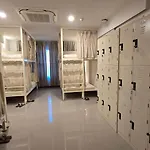 Malee Hotel