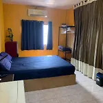 Private Room With Ac And Fan, Near Rajapruek Park