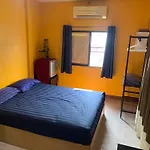 Private Room With Ac And Fan, Near Rajapruek Park