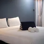 Shane Hotel