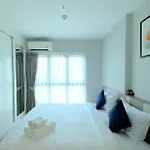 Seven2 One Bedroom At Skyrivercondo