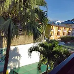 Kaysorn Residence And Guest House