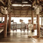 Tiptopthai House