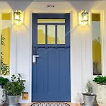 Ay\'S House