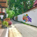 Rcn Court & Inn