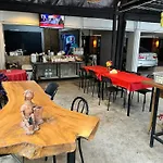 Rcn Court & Inn