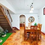 Aphilapa House