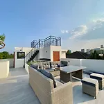 Sunset Rooftop Villa