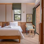 The Willoughby Maerim Hotel
