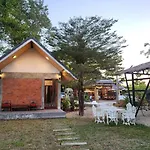 Tasana Garden Saraphi ทาซาน่าการ์เด้น สาขาสารภี
