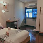 Wayside Guesthouse