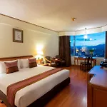 Duangtawan Hotel Chiang Mai -Sha Extra Plus