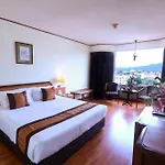 Duangtawan Hotel Chiang Mai -Sha Extra Plus