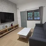 4 Bedroom House Near Cmu, Niemmanheiman And Mountain