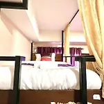 Lm Hostel