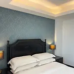 Glory Boutique Suites 清迈古城荣耀精品酒店