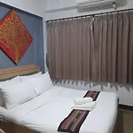 Home Place Hotel