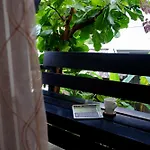 Inn Oon Villa (Adults Only)
