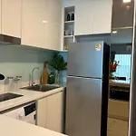 Astra Sky River 2 Bedroom Rooftop Swimming Pool Gym City Centre