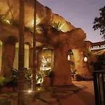 Lana Hotel