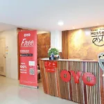 Oyo 544 Sleep Sloth Hostel