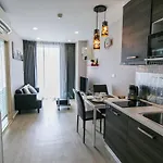 Modern Condo In Nimman P608 By Pimolplace