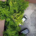At Leaf Villa