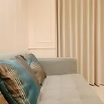 5 Mins Walk To Chiang Mai Night Bazaar, 3 Bedrooms, 3 Bathrooms, With Garden, A Quiet Dreamy Cottage In The Middle Of The City