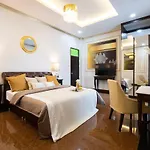 Morden Lanna Style Grand Pool Villa