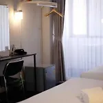 Shane Hotel