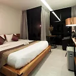 3 Laan House