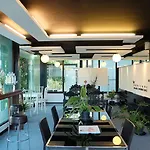 9W Boutique Studio