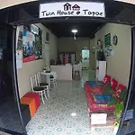 Twin House @ Tapae