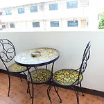 Baan Phrasing Guesthouse