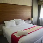Moon Terrace Resort & Hotel