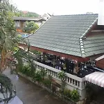 Top North Guest House
