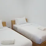 Jindabyne Cafe & Hostel