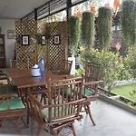 Aiyares Chalet
