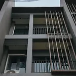 The Bird Hub Hostel