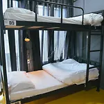 The Bird Hub Hostel
