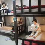 Full Stop. Hostel Chiang Mai