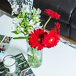 Airone Niman Soi 6 Apartment