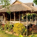 Lisu Lodge